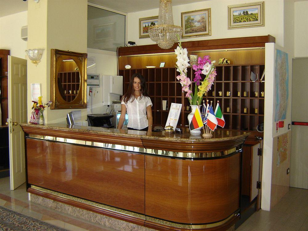 Hotel Royal Bosa Extérieur photo