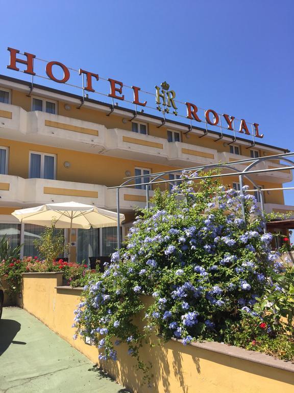 Hotel Royal Bosa Extérieur photo
