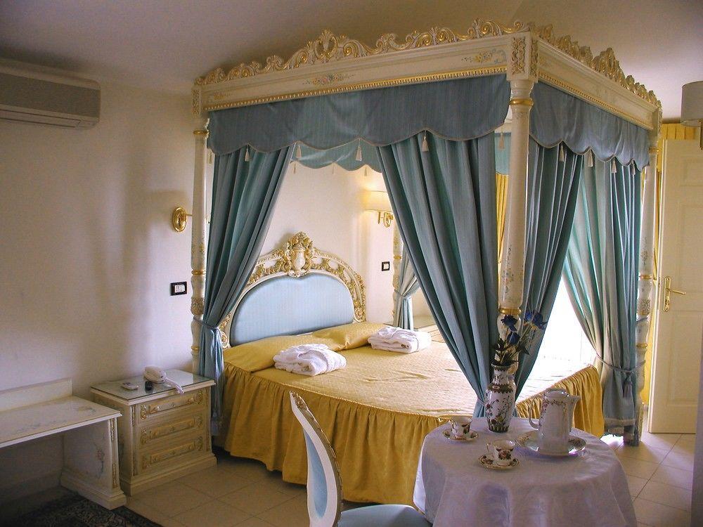 Hotel Royal Bosa Chambre photo